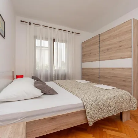 2 Bedroom Beautiful In Biograd Na Moru