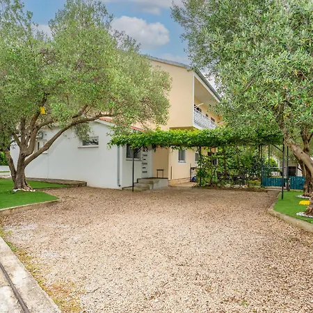 Gorgeous In Biograd na Moru